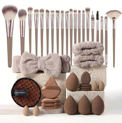 🔥LAST DAY 50% OFF - ✨ Portable Face Makeup Tool Set – Travel Blending Brush & Cleansing Kit for Women